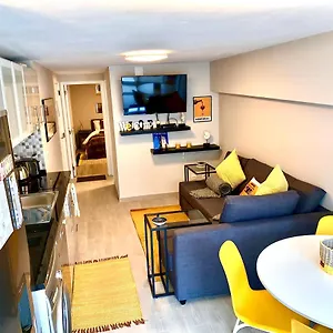 Modern Getaway Apartamento